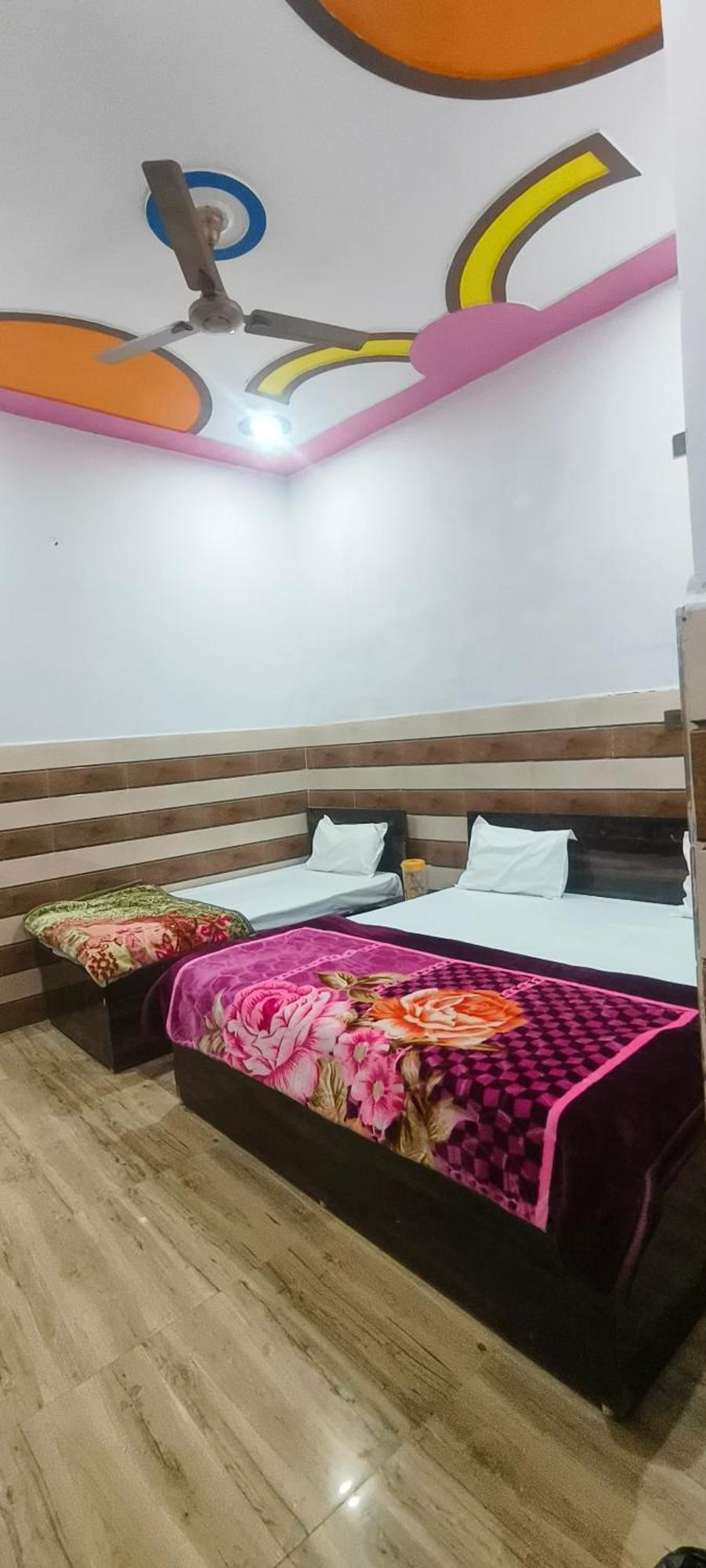 فندق K.D.Dham Near Prem Mandir1 Vrindāvan المظهر الخارجي الصورة