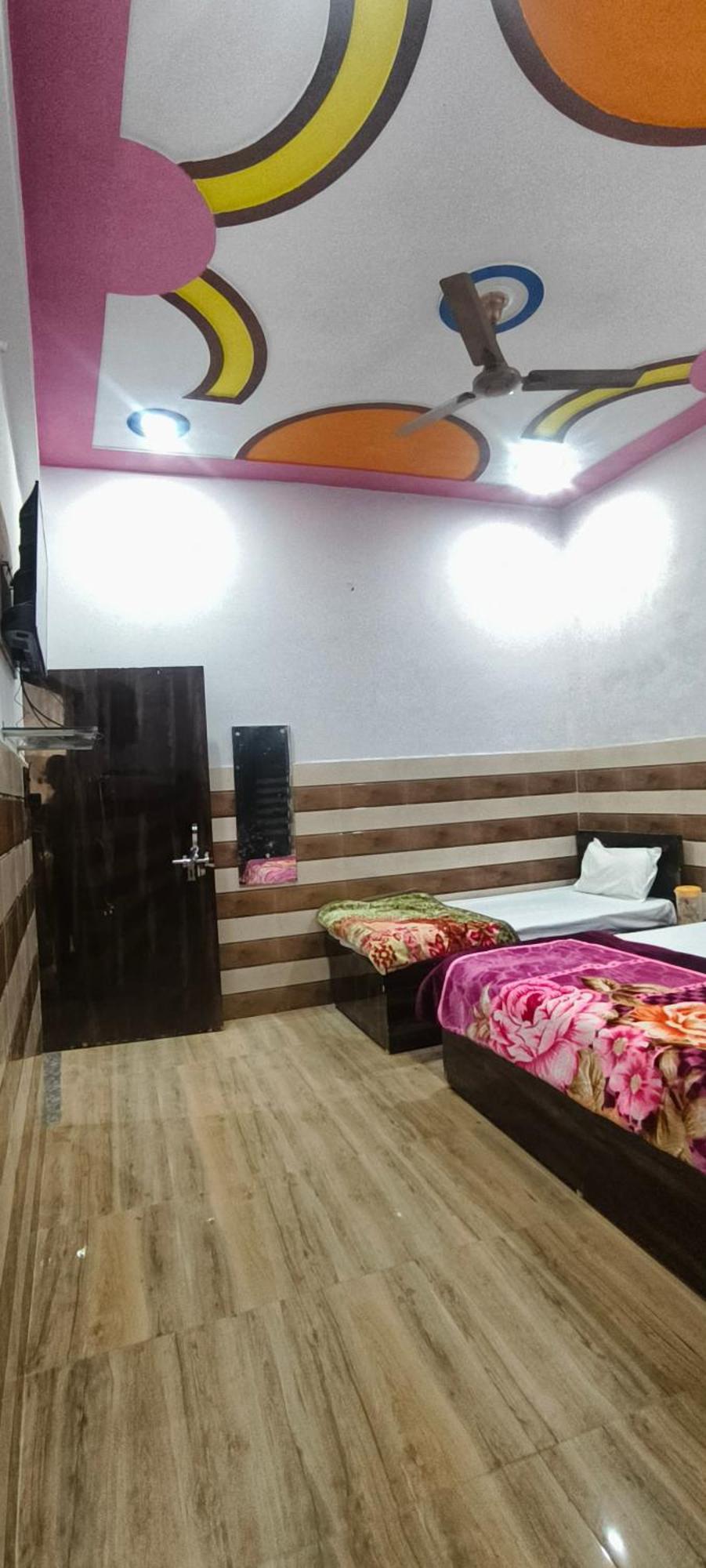 فندق K.D.Dham Near Prem Mandir1 Vrindāvan المظهر الخارجي الصورة