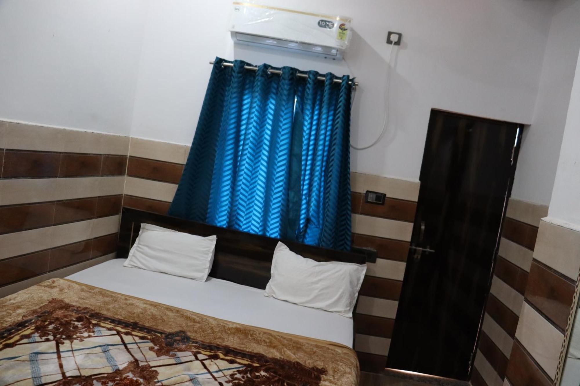 فندق K.D.Dham Near Prem Mandir1 Vrindāvan المظهر الخارجي الصورة
